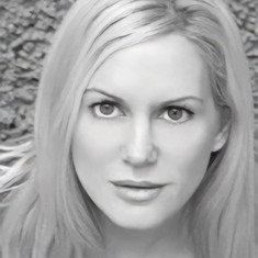 Anouk Ogueta