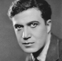 Arthur Edmund Carewe