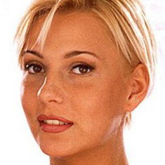 Edina Blond