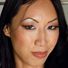 Tia Ling