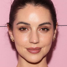Adelaide Kane