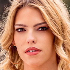 Leah Lee