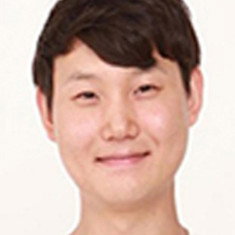최진욱