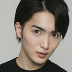 Mirai Suzuki