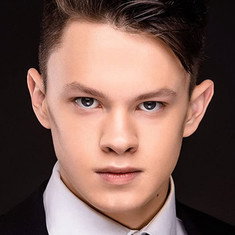 Artur Novikov