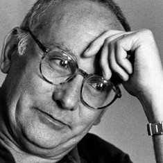 Mario Camus