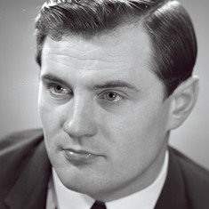 Robert Gutman