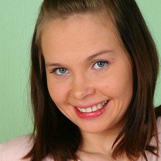 Lara Page