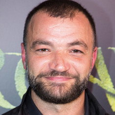 Nick E. Tarabay