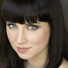Ella Bardine