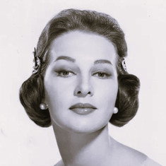 Taina Elg