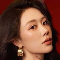 Zhong Jia Ling