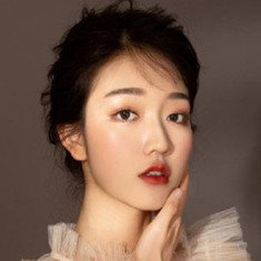 Xiang Bi Ying
