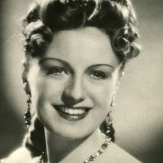 Éva Szörényi