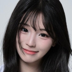 Zhang Yaqian
