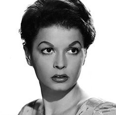 Eva Bartok