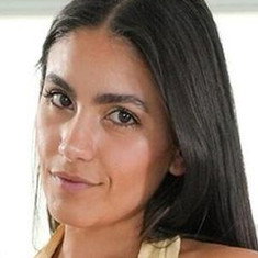 Isa Bella