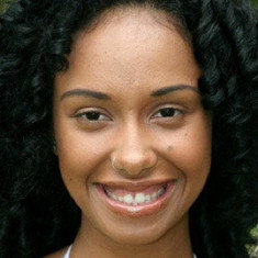 Angela Ferraz