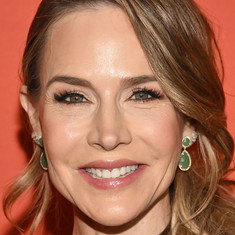 Julie Benz