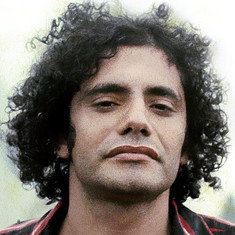 Waly Salomão