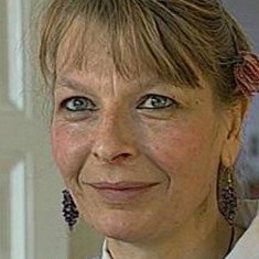 Suzanne Beyeler
