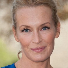 Estelle Lefébure