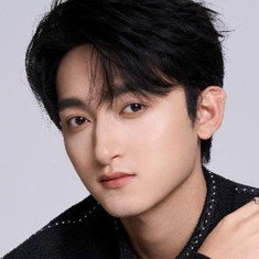杨更太