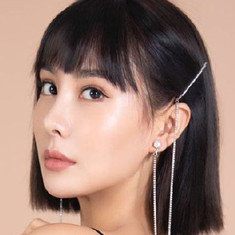 Hu Xiaoyue