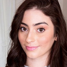 Jasmine Vega