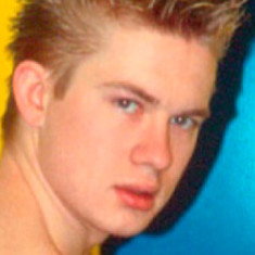 Tomy Holls