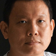 Sakda Kaewbuadee