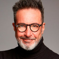 Carlos Carlín