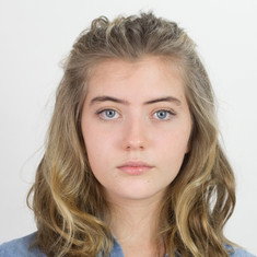Lola Belli