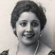 Elisa Ruiz Romero