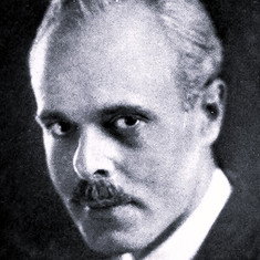 Michael Dark
