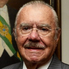 José Sarney