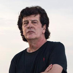 Momčilo Bajagić 'Bajaga'