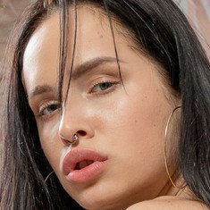 Juicy Leila