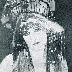 Laura Munken