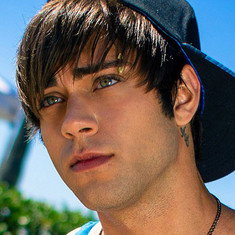 Damien Wolfe
