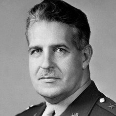 Leslie Groves