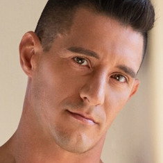 Jax Thirio