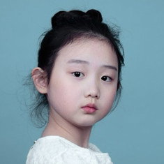 Nina Ye