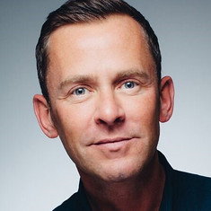 Scott Mills