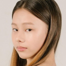 Liza Wai