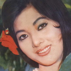Thẩm Thúy Hằng