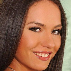 Nataly Gold