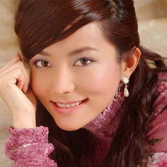 李郁