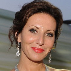 Alika Smekhova