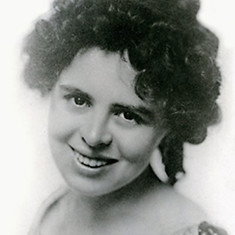Dot Farley